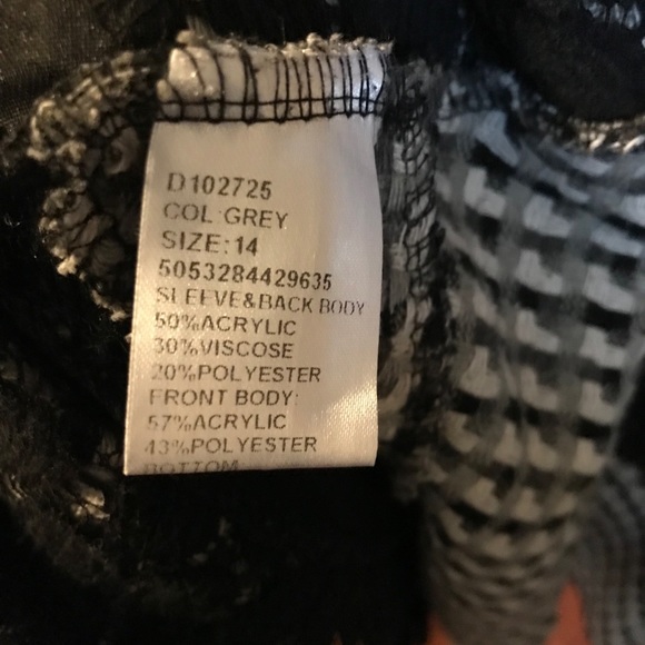 Stella Morgan Sweater Long Tunic. Asymmetrical - Picture 3 of 5